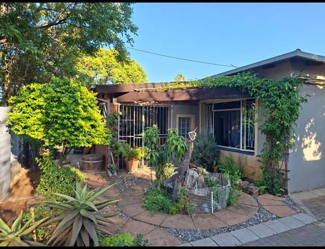 3 BEDROOM HOUSE FOR SALE IN CLAREMONT